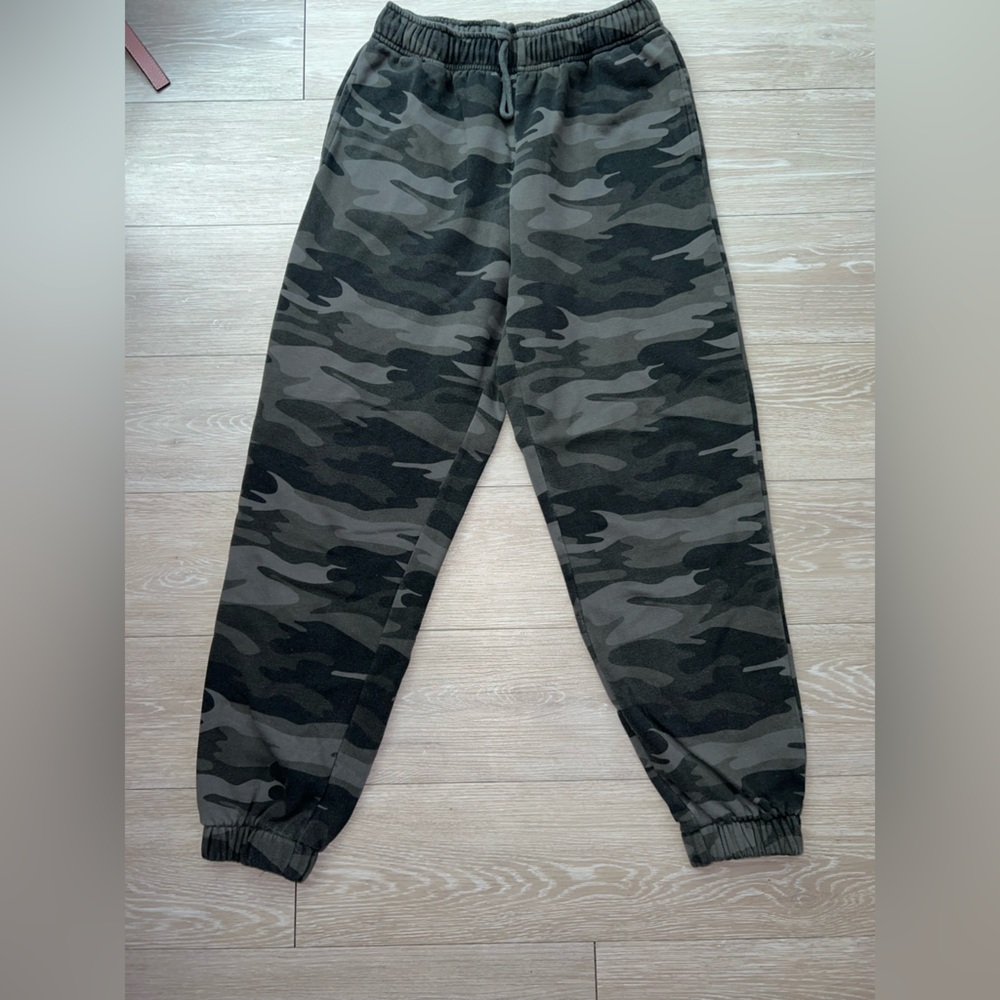 Wild Fable Camo Sweatpants